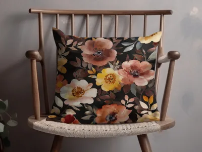 Elegant Floral Pattern Cushion for Home Decor