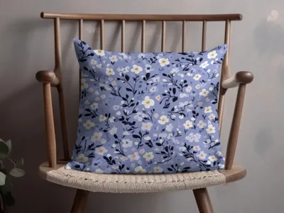 Floral Pattern Decorative Throw Pillow product