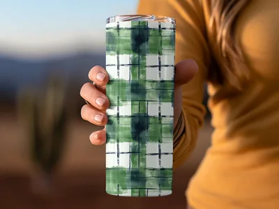 Green and White Checkered Insulated Tumbler Cup