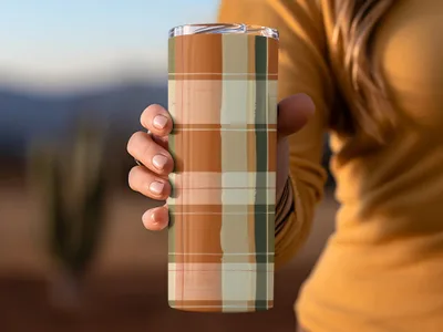 Plaid Pattern Travel Tumbler for Hot and Cold Beverages